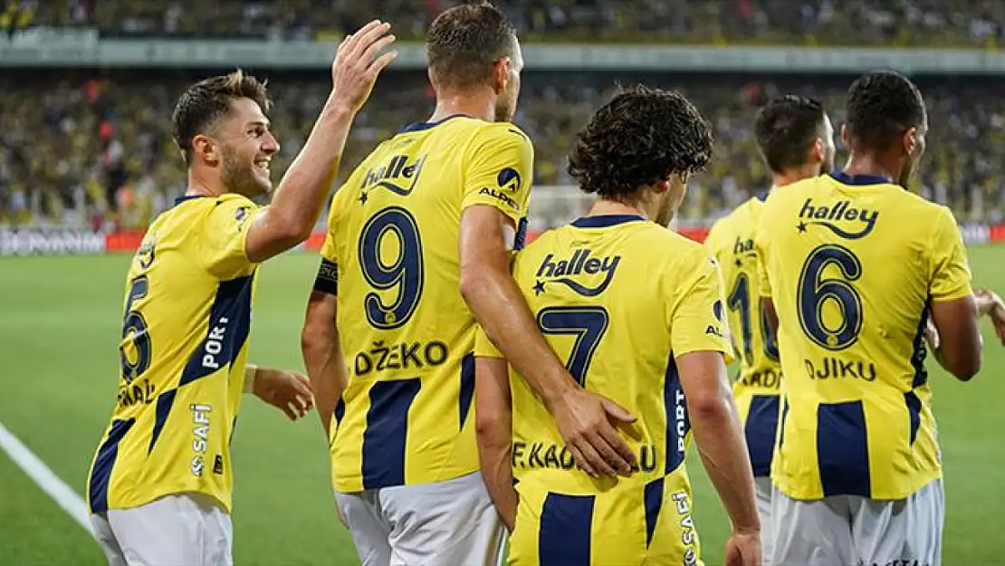 Fenerbahçe Şampiyonlar Ligi'nde Tur Atladı!