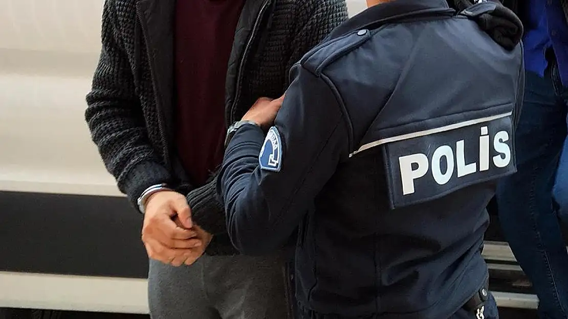 FETÖ'ye Gizli Tanık 'Garson' Operasyonu: 6'sı Aktif Polis 9 Gözaltı