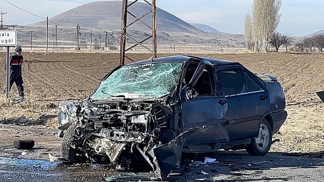 Fiat Tofaş Otomobil Baba Ve Oğluna Mezar Oldu