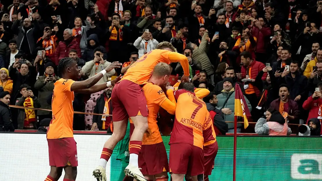 Galatasaray, Çaykur Rizespor'a Gol Olup Yağdı