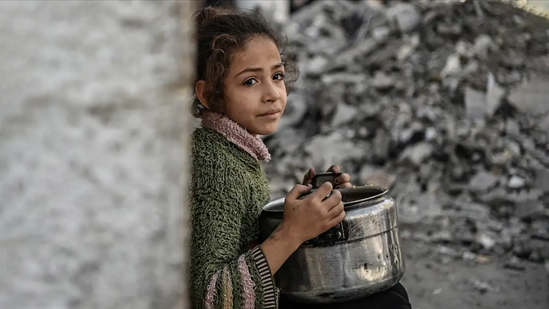 Gazze'de 66 çocuk açlık nedeniyle hayatını kaybetti!