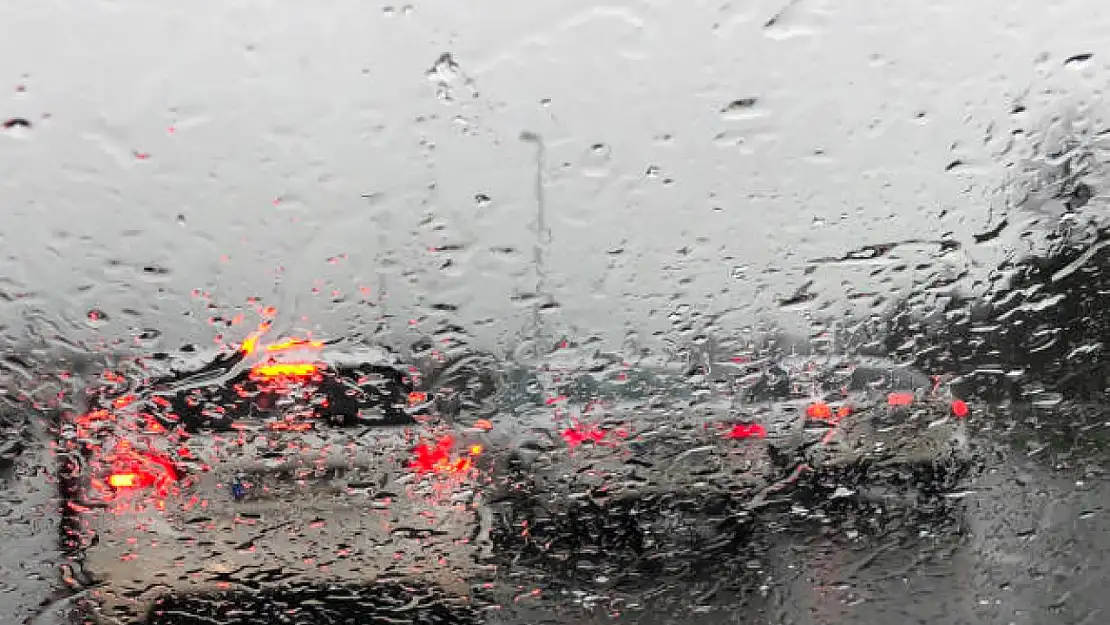 Hangi İllerde Yağış Olacak? Meteoroloji'den 23 İle Sarı Kodlu Uyarı!