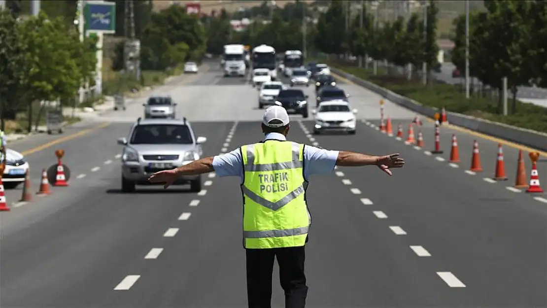 Hız ihlali denetimlerinde 5 milyon 48 bin işlem yapıldı