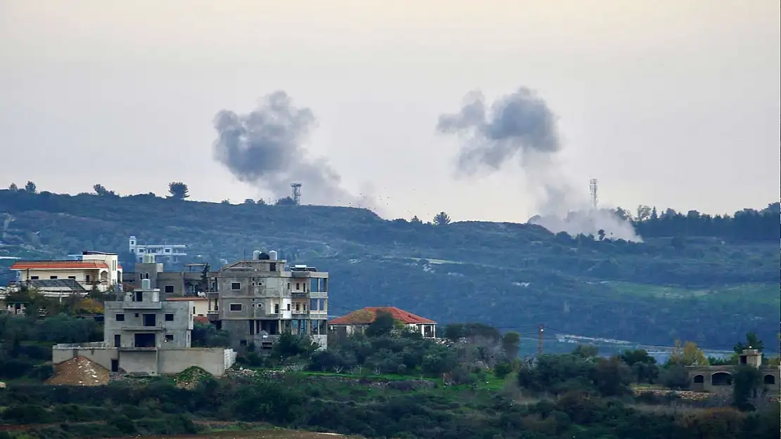 Hizbullah İsrail'e 160 Roket Fırlattı