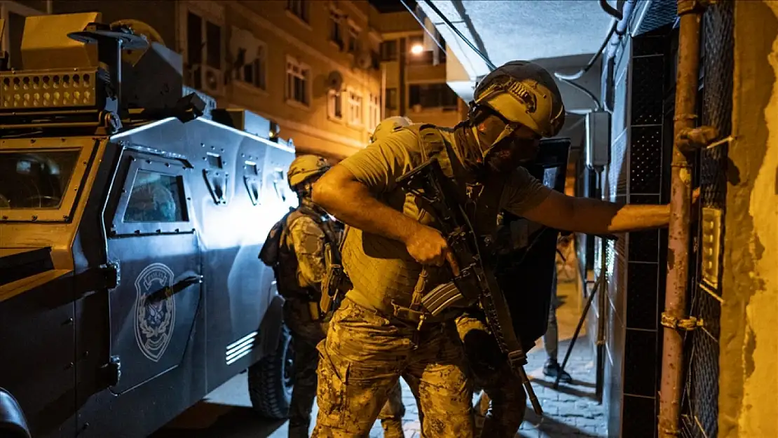 HÜCRE-9: Antalya'da Suç Örgütü Çökertildi, 15 Kişi Yakalandı