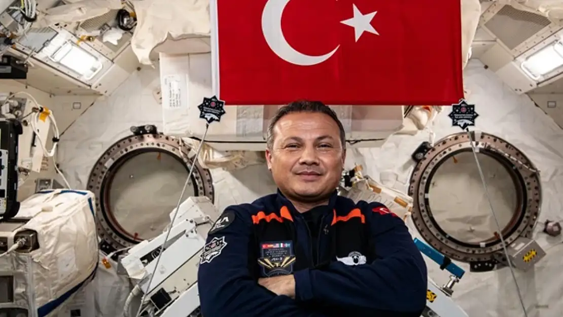 İlk Türk Astronot Gezeravcı Yarın dünyaya dönüyor