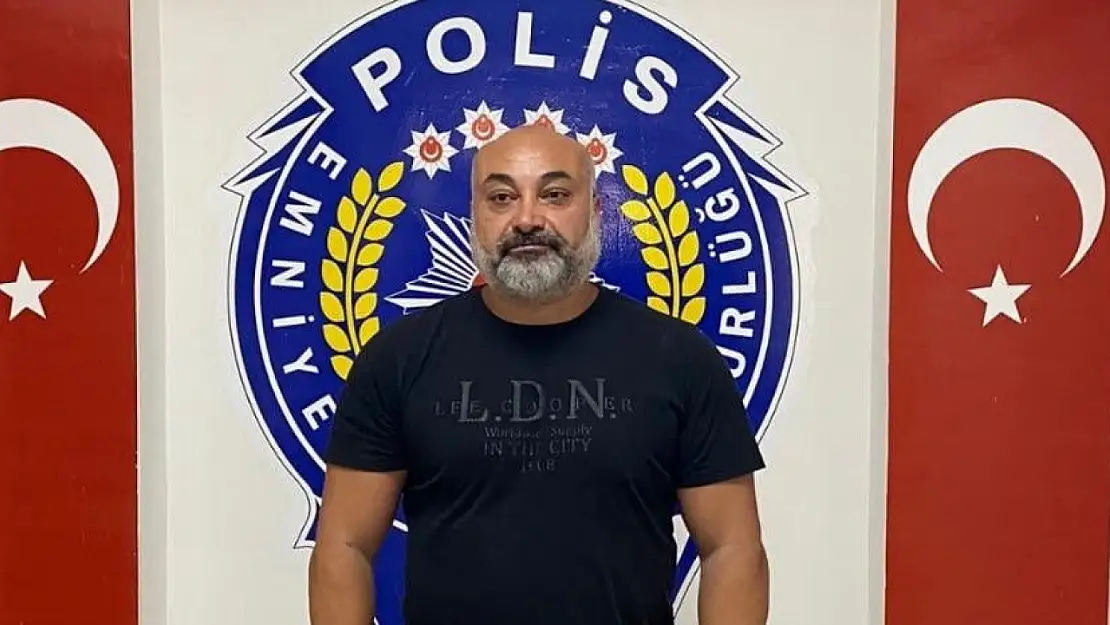 Interpol Tarafından Aranan Uyuşturucu Kaçakçısı Türkiye'de Yakalandı