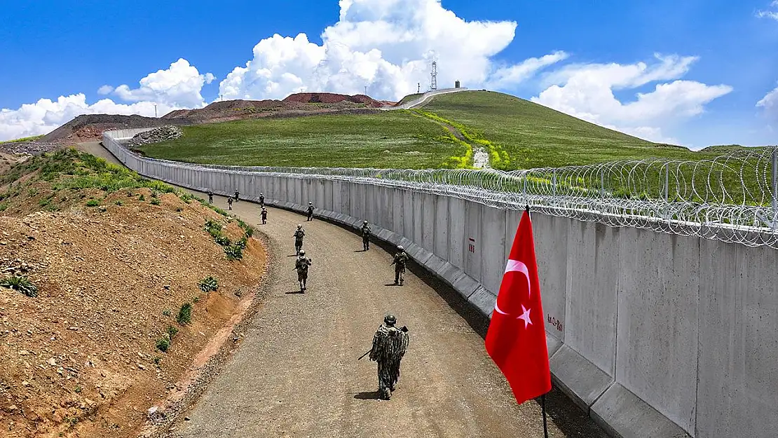 İran Sınırına Örülen Duvar 173 Kilometreye Ulaştı