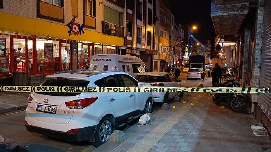 İstanbul'da sokak ortasında silahlı saldırı