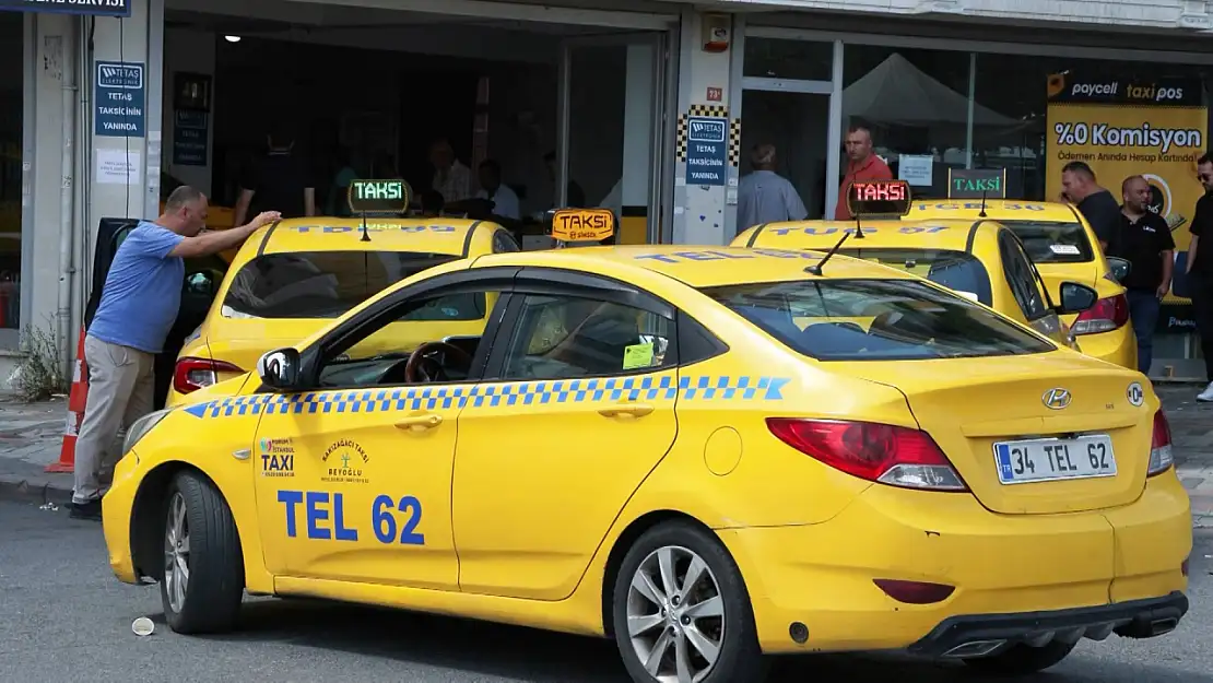 İstanbul'da Taksimetreler Güncellenmeye Başladı