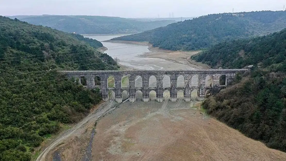 İstanbul'da Tehlike Çanları Çalıyor! Sadece 102 Günlük Su Kaldı