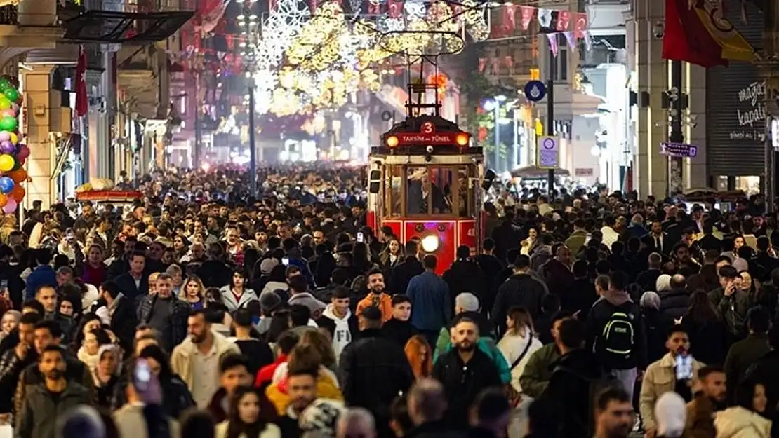 İstanbul, Nüfusuyla 131 Ülkeyi Geride Bıraktı