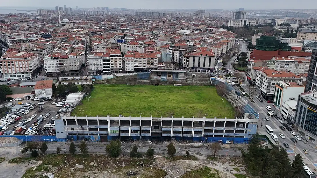 İstanbul'un Hayalet Stadı Akıbetini Bekliyor