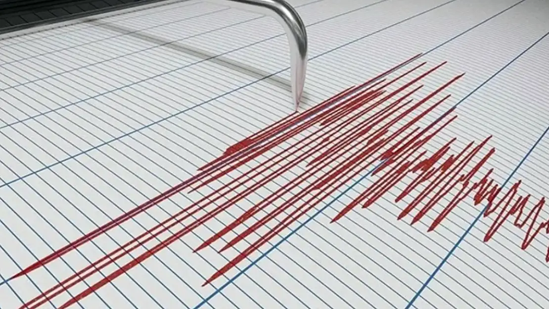 İzmir'de Deprem