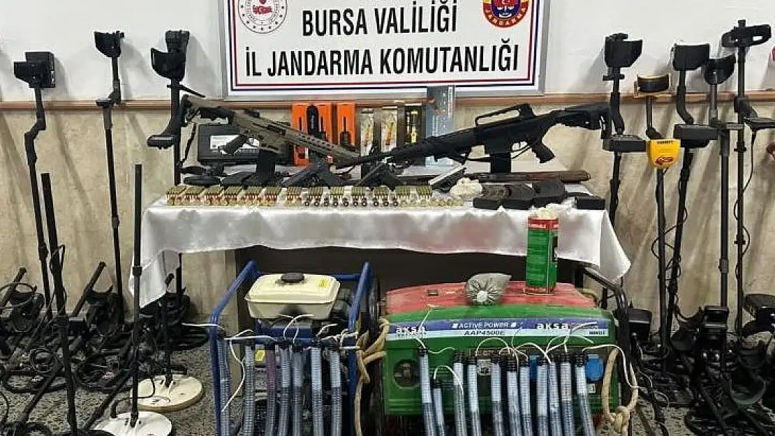 Jandarma tarihi eser kaçakçılarına göz açtırmıyor