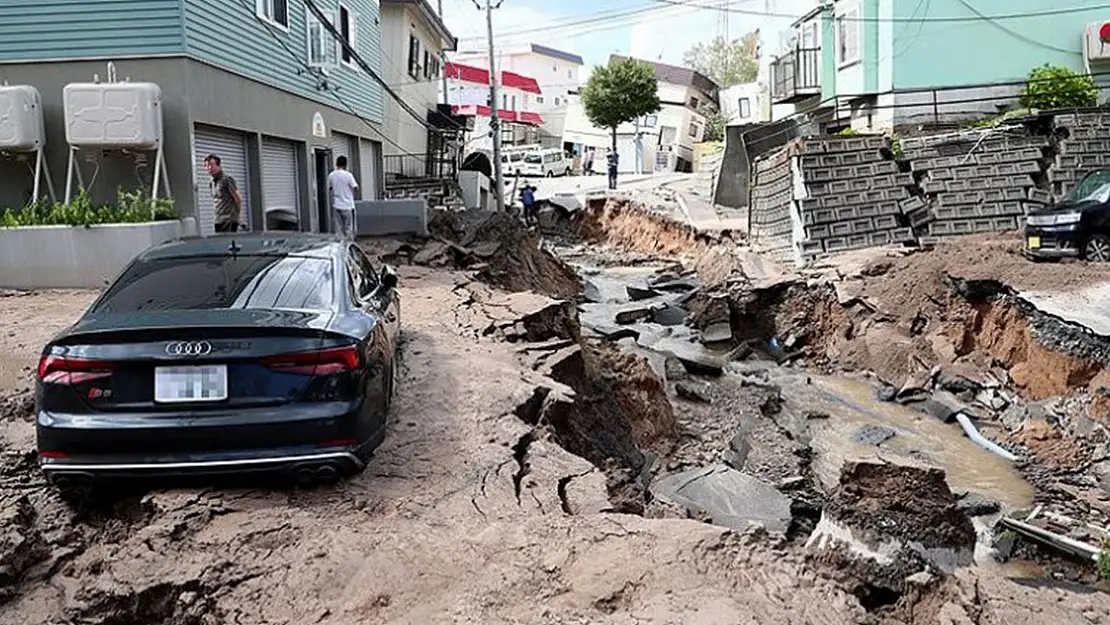 Japonya'daki 7.6'lık depremde kaç kişi öldü kaç kişi yaralandı?