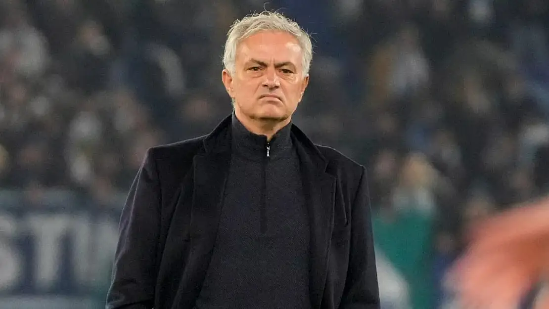 Jose Mourinho, Kariyerinde Bir İlki Yaşadı!