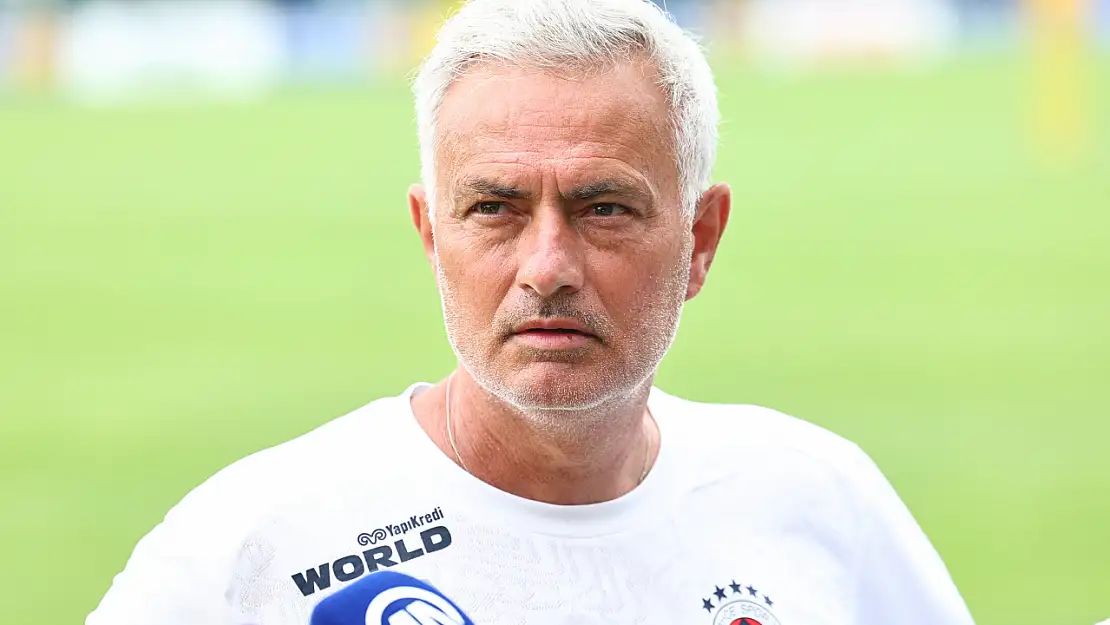 Jose Mourinho Umutvari Konuştu: Amacımız milyonlarca Fenerbahçeli bekledikleri mutlulukları vermek