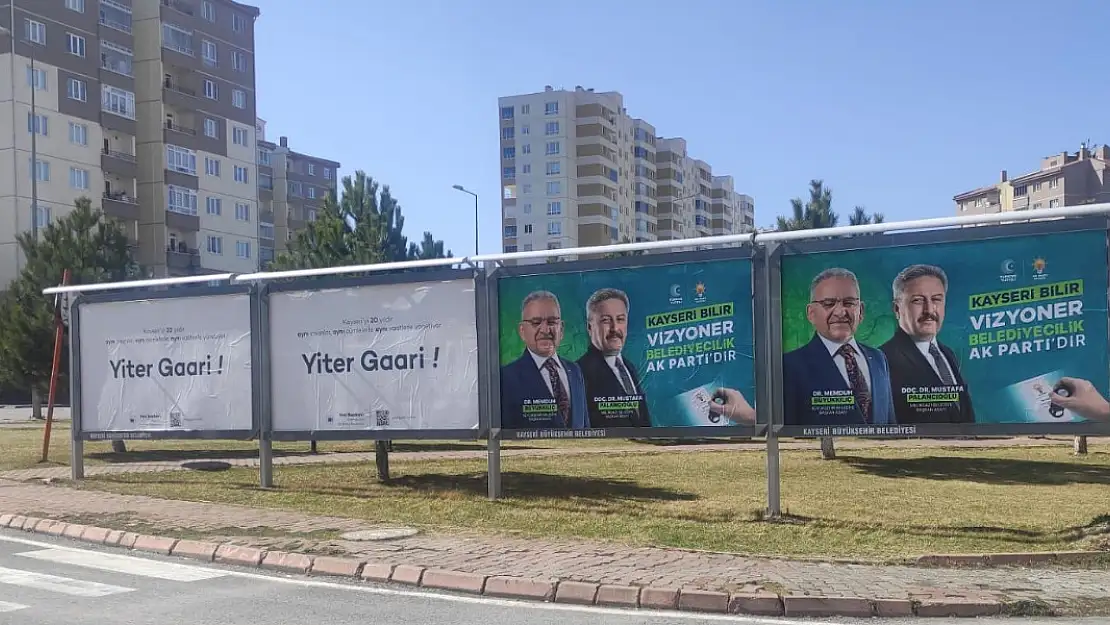 Kayseri'de İsimsiz Billboardlar Merak Konusu Oldu