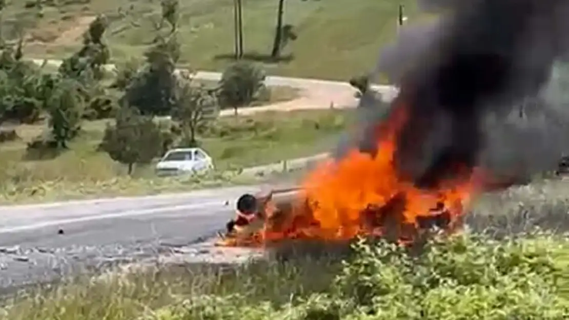 Kaza Yapan Araç Alev Aldı: 1 Ölü, 7 Yaralı