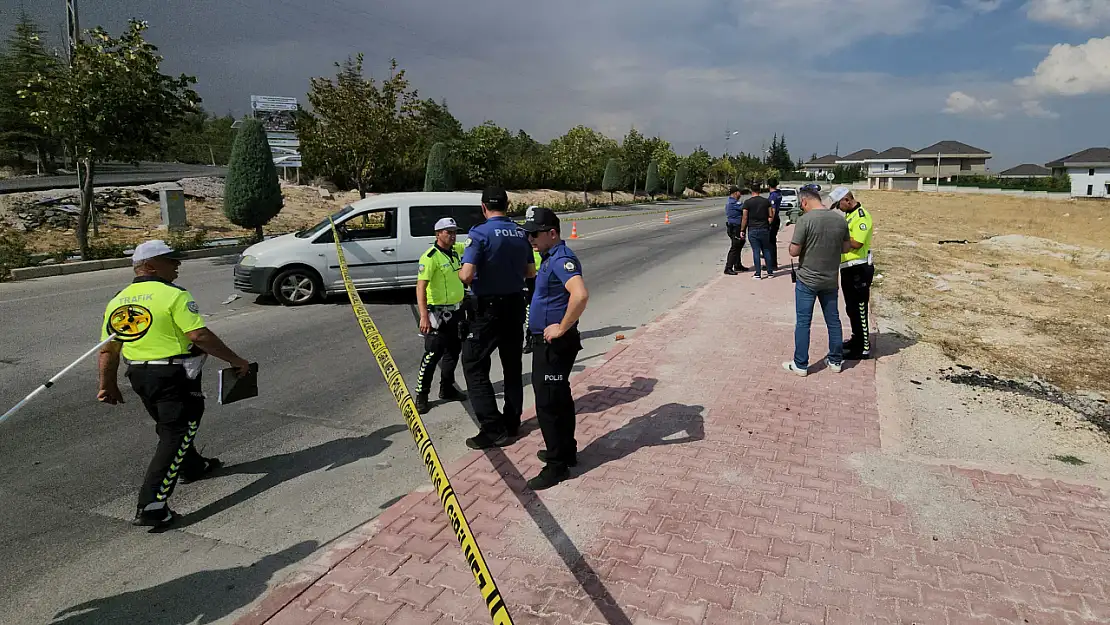 Kediye Çarpmamak İçin Yoldaki Kadına Çarptı! Kadının Durumu Ağır