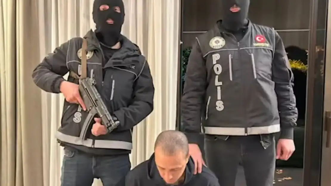 Kırmızı Bültenle Aranan Uyuşturucu Baronları İstanbul'da Yakalandı