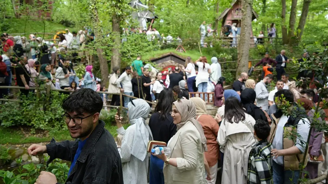 Kocaeli'de, 'Avrupa'nın en büyük doğal yaşam parkı' doldu, taştı