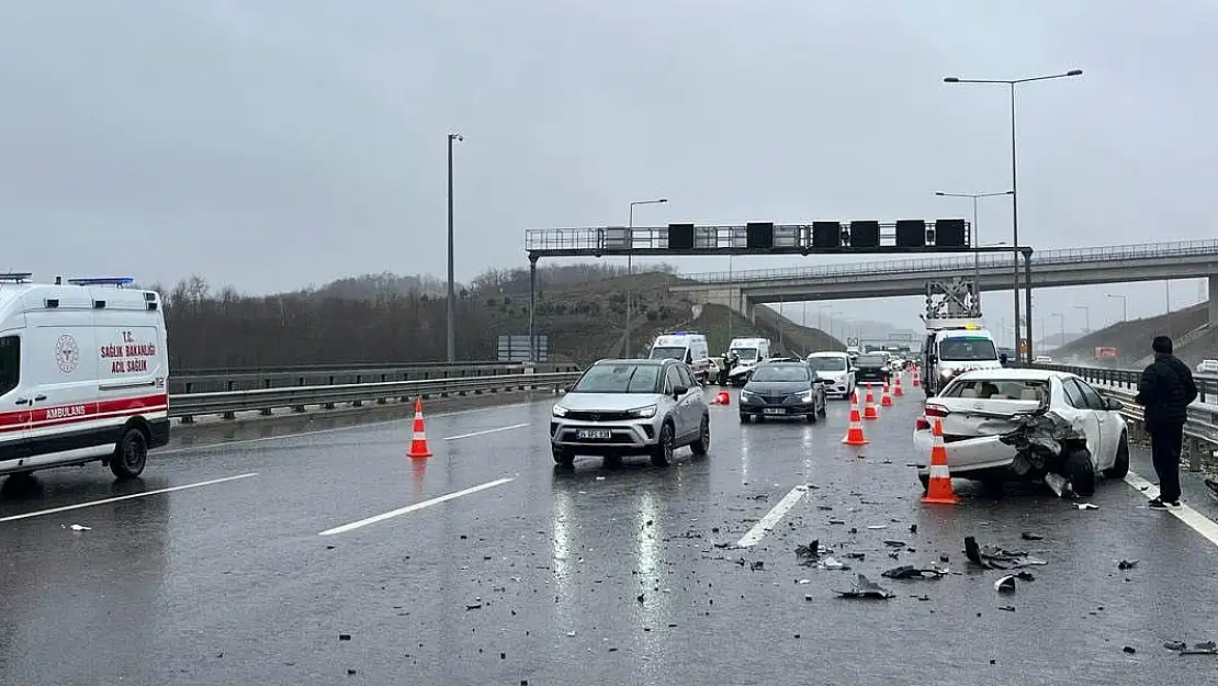 Kuzey Marmara Otoyolunda zincirleme kaza