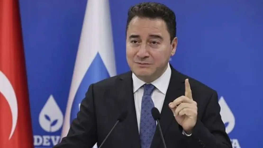 'Korkak' Tartışmasına Ali Babacan da Katıldı