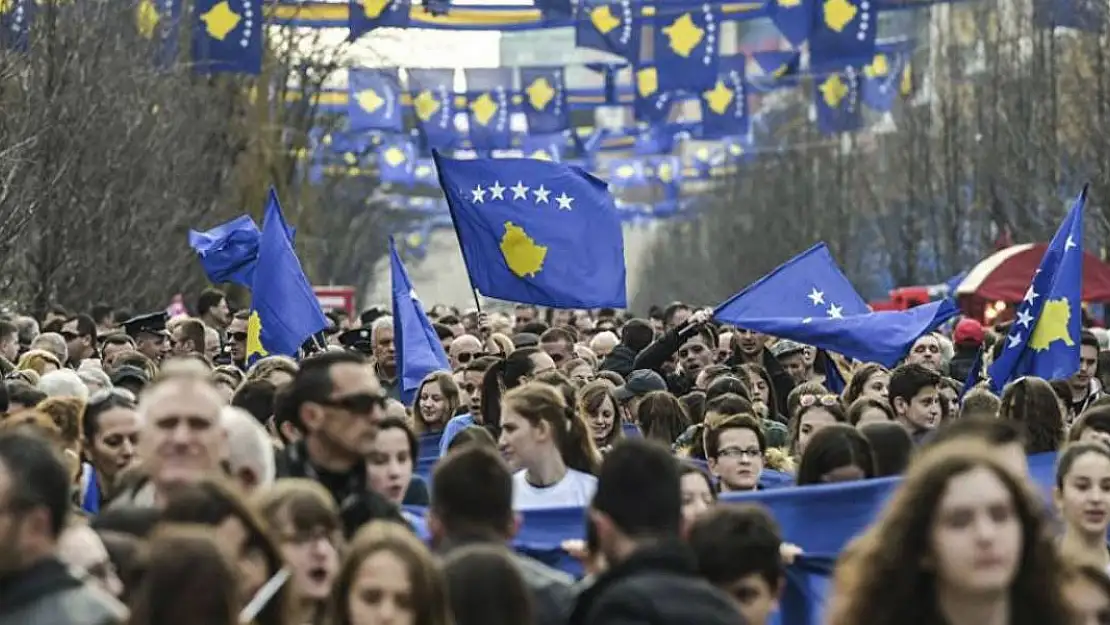 Kosovalılar Ülkeden Kaçmayı Planlıyor!