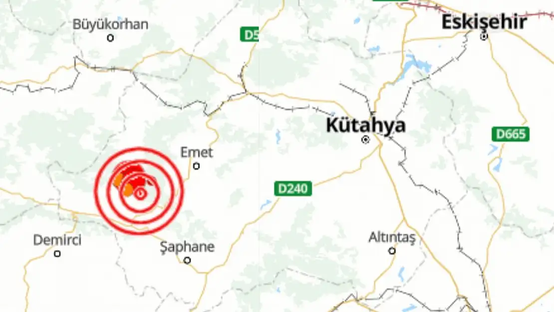 Kütahya'da sabaha kadar 65 artçı deprem yaşandı! Kandilli açıkladı