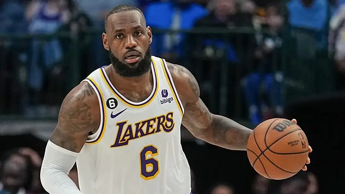 LeBron NBA Tarihine Geçti