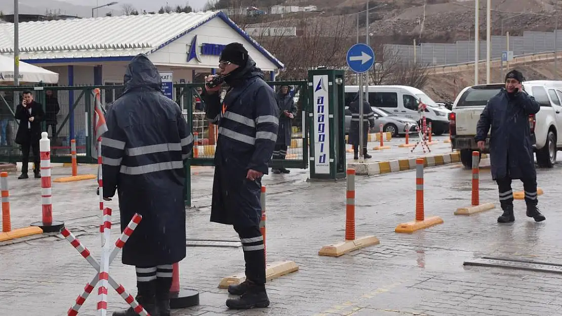 Maden Ocağında Toprak Altında Kalan İşçilerin İsimleri Belli Oldu