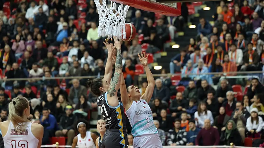 Melikgazi Kayseri Basketbol İspanya'ya galip geldi