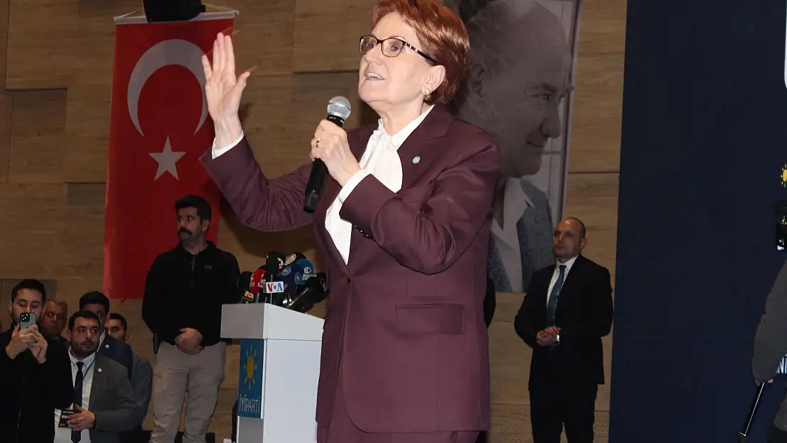 Meral Akşener Atatürk'ün varisi olanlar 'Dem'leniyor bugün