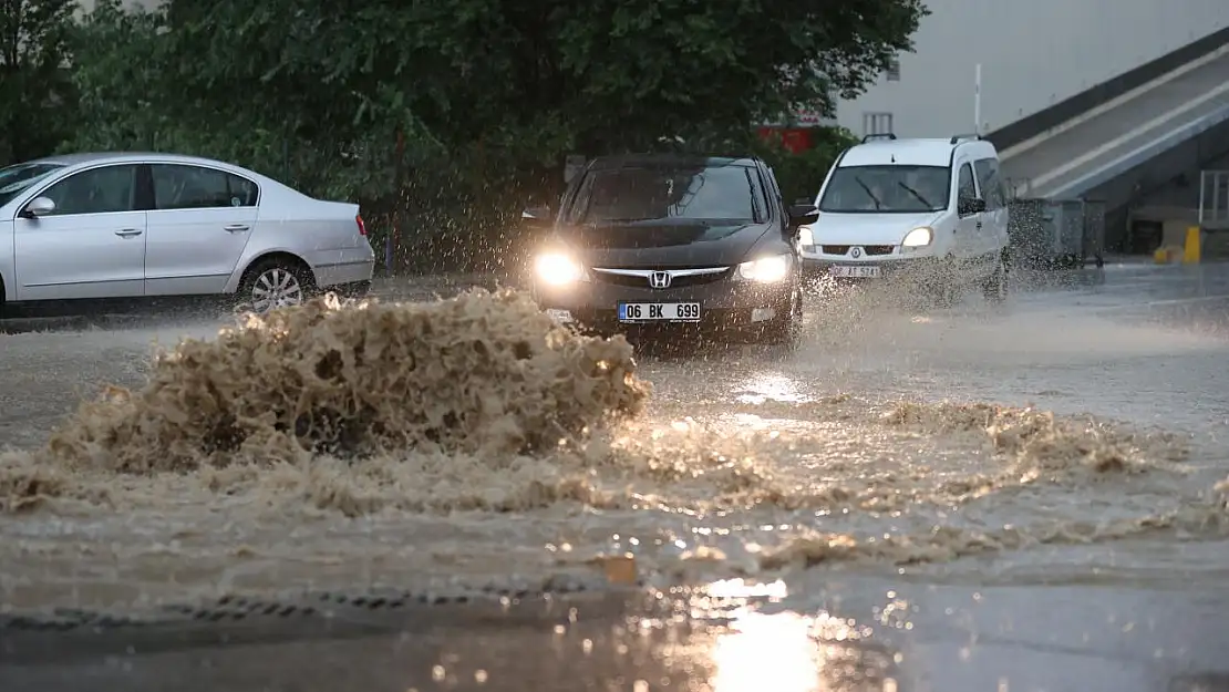 Meteoroloji O İlleri Uyardı! Sel ve Sağanağa Hazır Olun