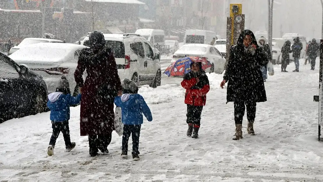 Meteoroloji uyardı: Birçok Kente yoğun kar geliyor