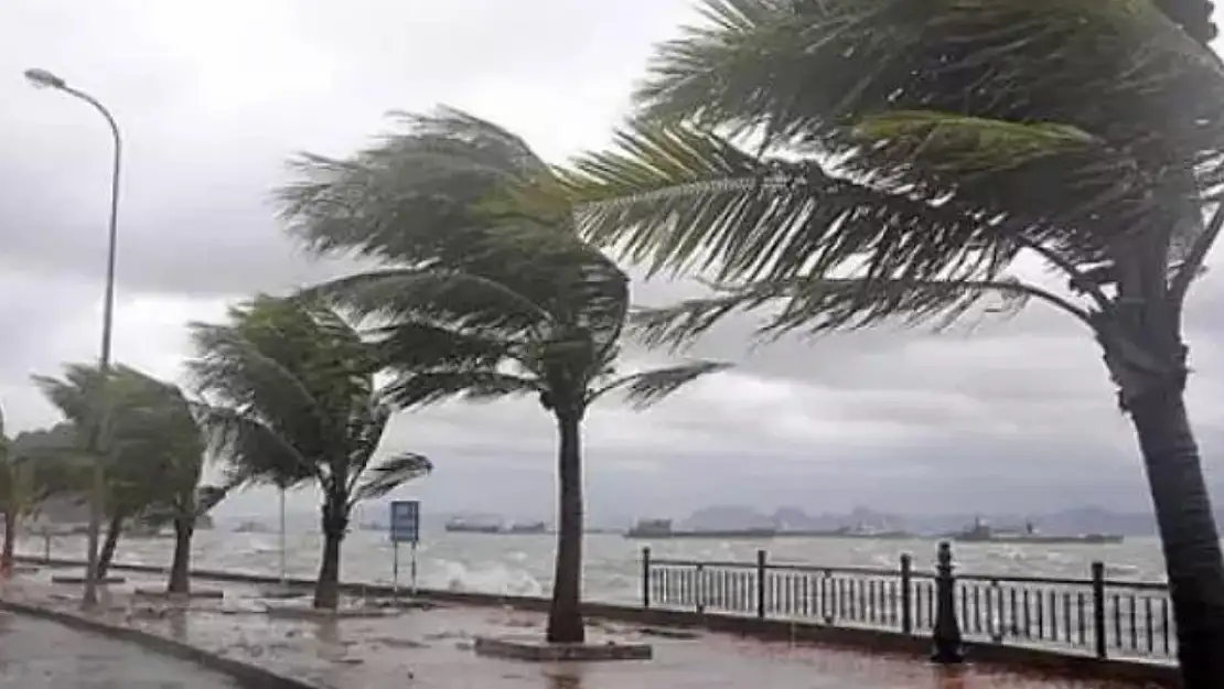 Meteoroloji Uyardı Şiddetli Rüzgar ve Yağışlara Dikkat