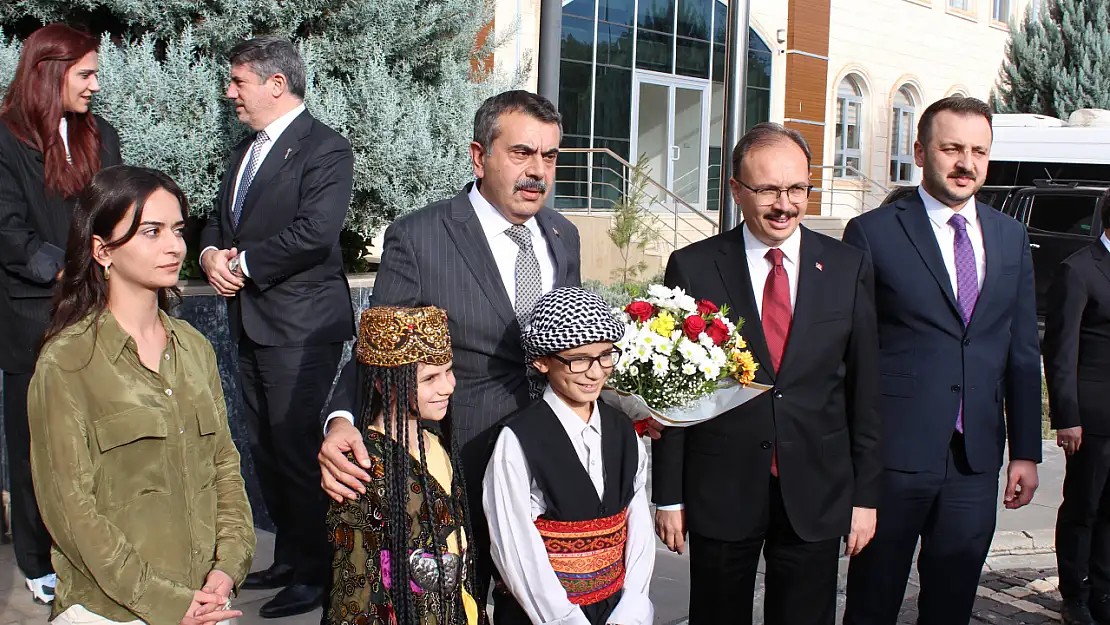 Milli Eğitim Bakanı Tekin: Türkiye, Son 22 Yılda Eğitim-Öğretimde Devrim Niteliğinde Adımlar Atıyor!