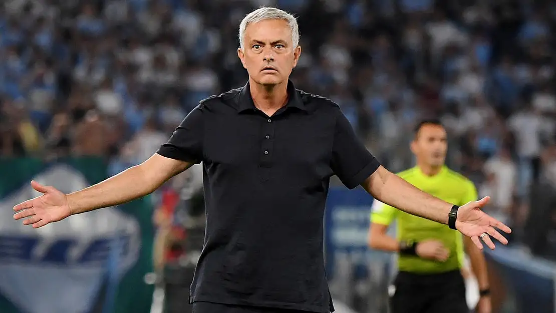 Mourinho'dan Yıldız Oyuncuya Veto!