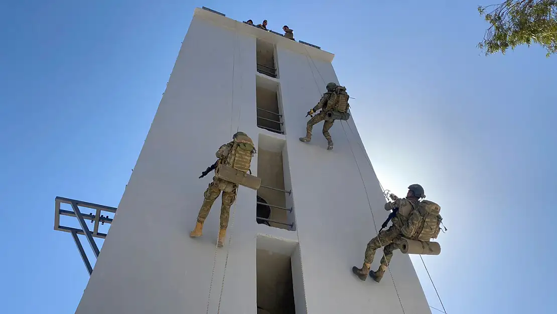 MSB Irak ve Suriye'de 4 PKK'lı Teröristin Etkisiz Hale Getirildiğini Açıkladı