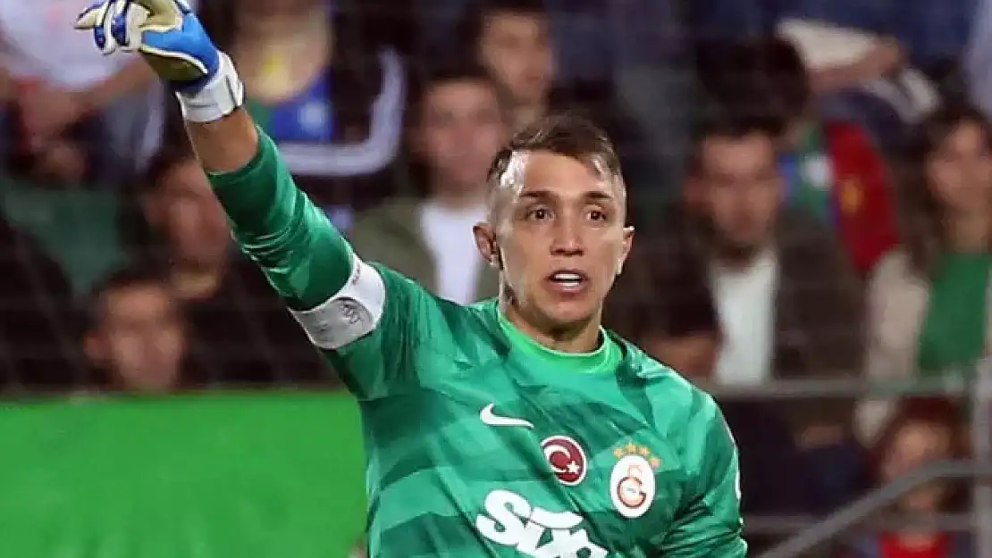 Muslera'dan Galatasaray'ın yeni kontrat teklifine cevap