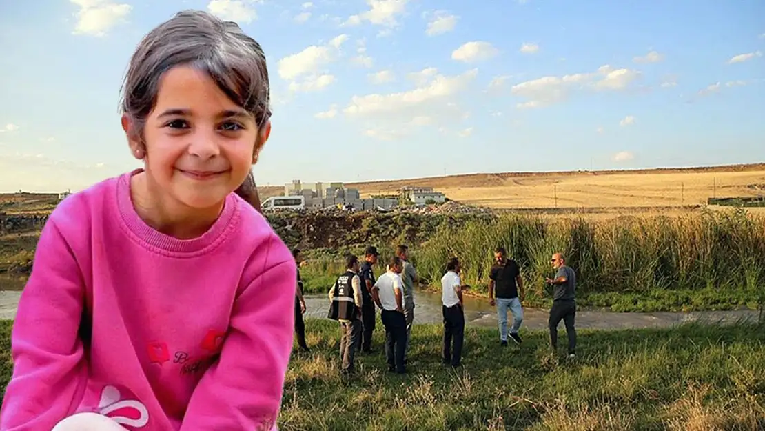 Narin Güran Cinayetinde Çember Daralıyor! Narin'in Avcundaki Kılların Kime Ait Olduğu Tespit Edildi!