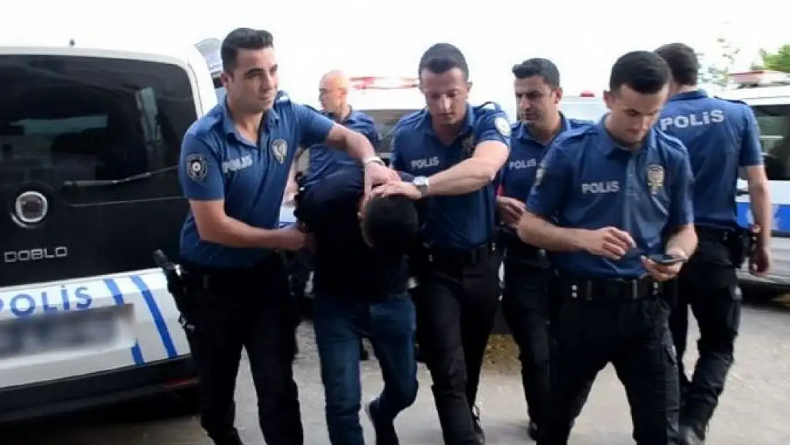 Mersin 'de HDP il başkanı dahil 31 kişi göz altına alındı