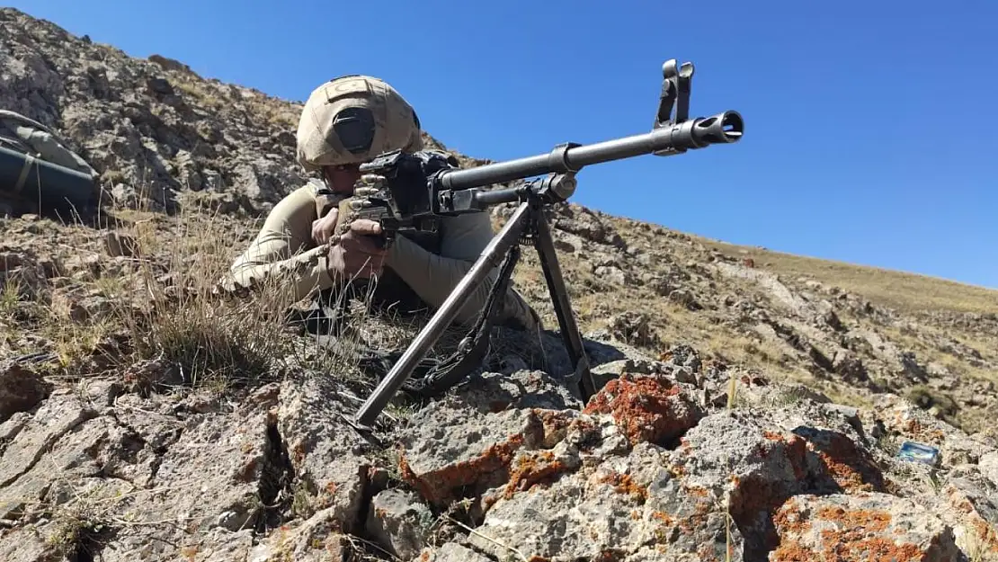 Pençe-Kilit Operasyonu Bölgesinde 4 PKK'lı Terörist Etkisiz Hale Getirildi