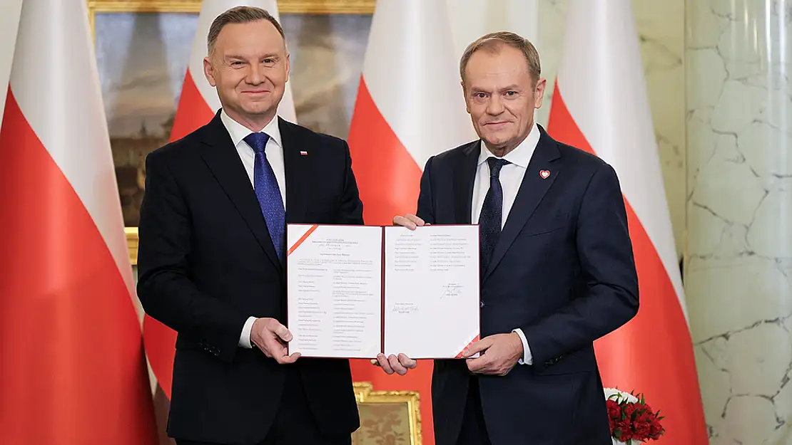 Polonya'da Donald Tusk göreve başladı