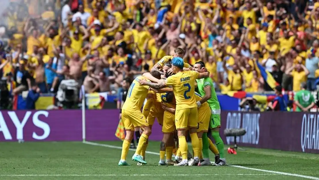 Romanya Muhteşem Gollerle Ukrayna'yı Devirdi! 3-0