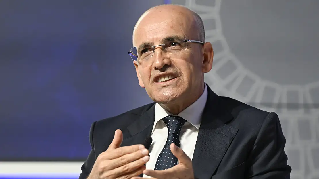 Sanayi Üretimi Neden Düştü? Mehmet Şimşek'ten Dikkat Çeken Açıklama!