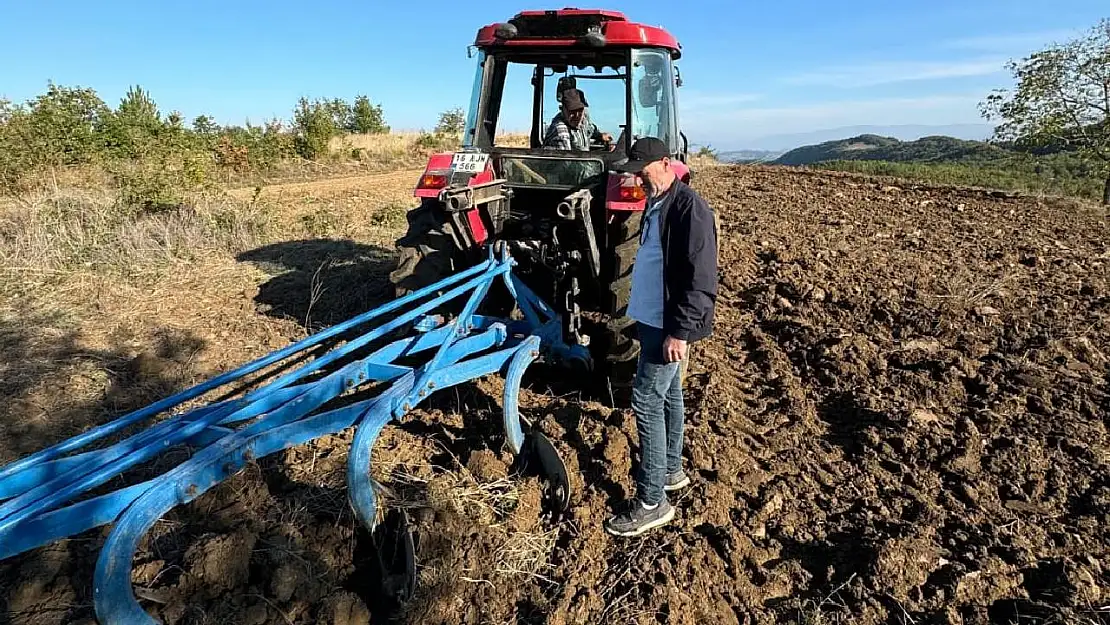 Tarlasını Sürerken Pulluğa Takılanı Görünce Hayatının Şokunu Yaşadı!