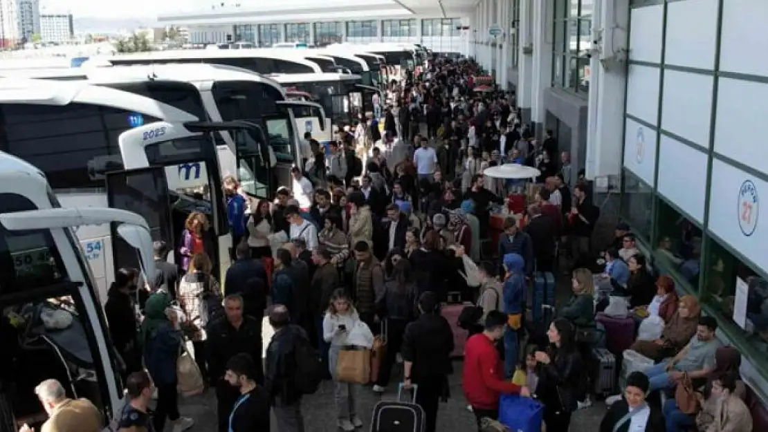 Taşımacılık Sektöründe Bir Dönem Sona Erdi! 63 Yıllık Firma İflas Etti